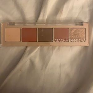 Natasha denona eyeshadow pallet